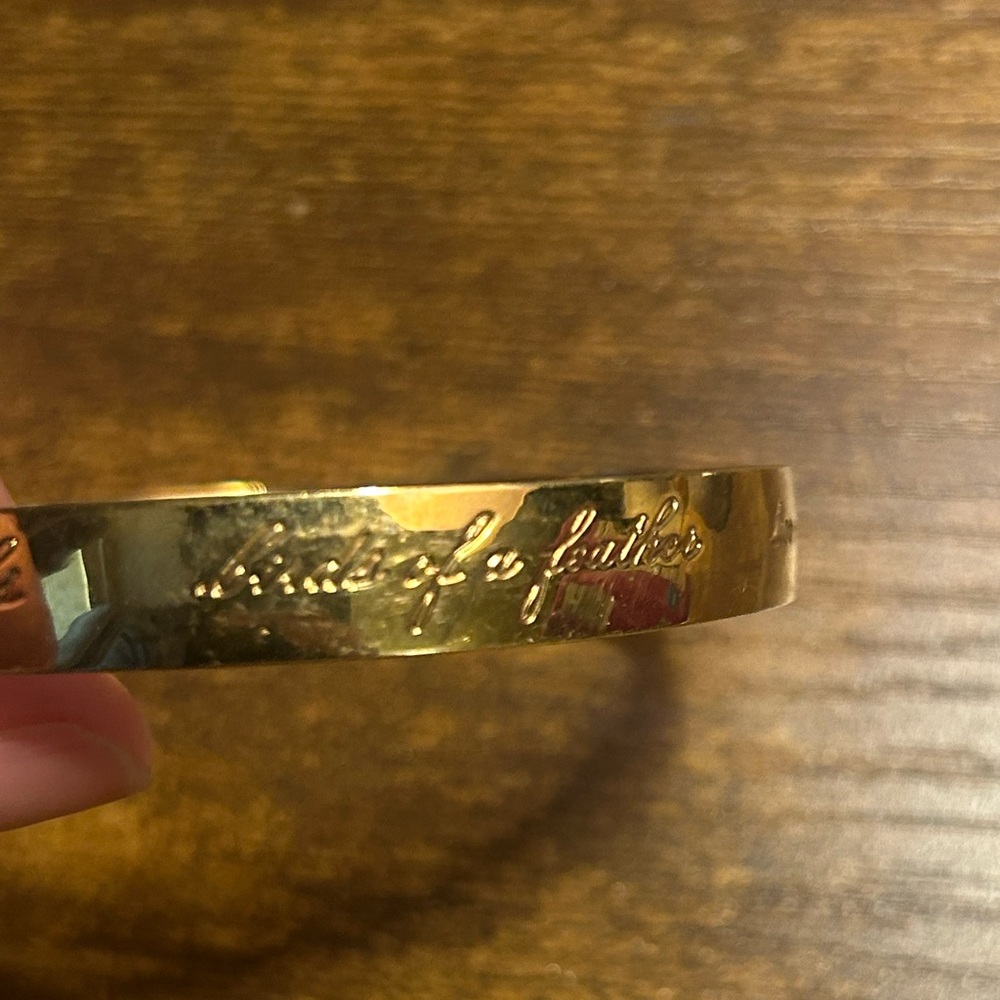 Kate Spade NY Best Friend Ever Bangle – Gold-Tone Bracelet with Engraved Sayings - Picture 9 of 9